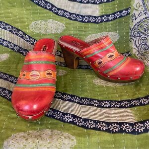 Spring Step Aztec Studded Leather High Heel Clog Mules Size 40